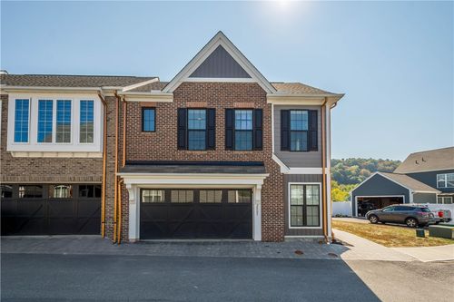 2005 Pitcote Ln, Bridgeville, PA, 15017-4121 | Card Image