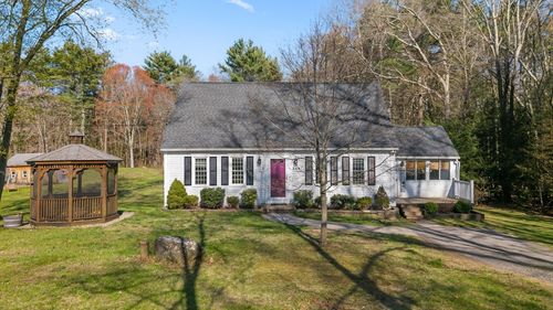 200 New Boston Rd, Sturbridge, MA, 01566-1336 | Card Image