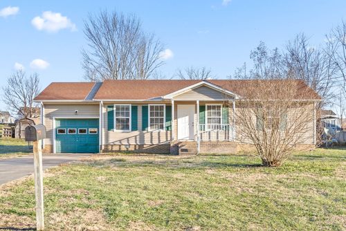 125 Grant Ave, Oak Grove, KY, 42262-8211 | Card Image