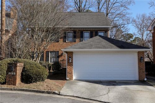 3122 Henderson Walk, Atlanta, GA, 30340-4329 | Card Image