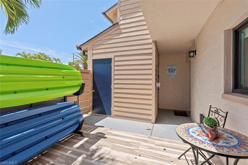 apt-109-896 Buttonwood Dr, FORT MYERS BEACH, FL, 33931-2240 | Card Image