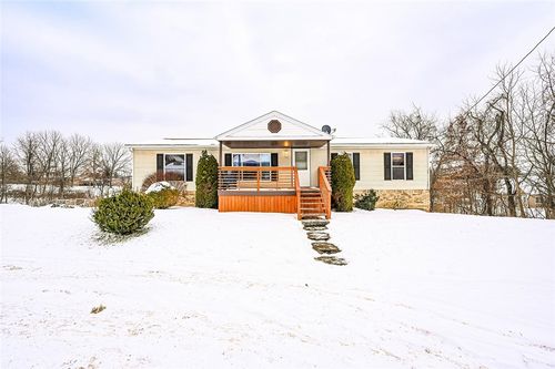 205 Sagerville Ln, Penn Twp - WML, PA, 15636 | Card Image