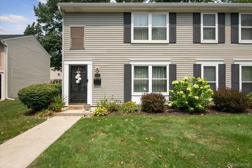 1614 Orchard Dr, Canton, MI, 48188-1547 | Card Image