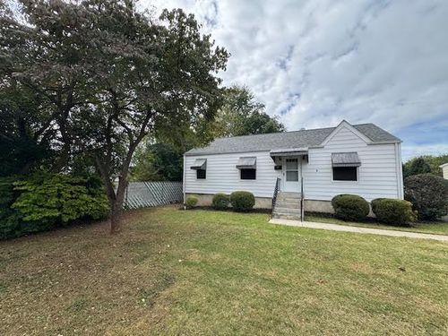 4916 Hildebrand Rd Nw, Roanoke, VA, 24012-1526 | Card Image