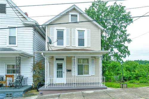 224 S Mellon Ave, Donora, PA, 15033-1232 | Card Image