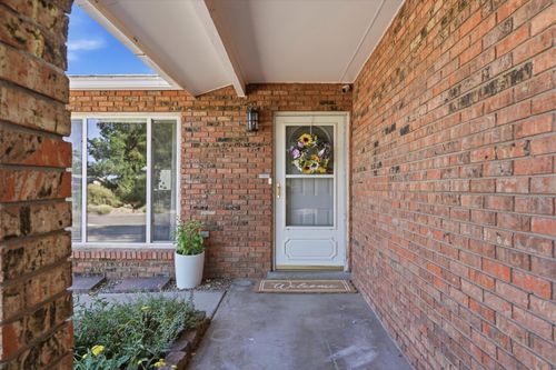 6621 Hensch Ave Ne, Albuquerque, NM, 87109-3732 | Card Image