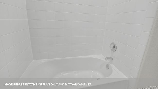 521 Hodges Street, House other with 4 bedrooms, 3 bathrooms and null parking in Maxwell TX | Image 30