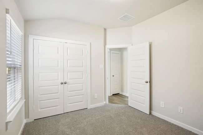 Photo is not of the actual home but is an inspirational photo of builder’s model home and may depict options, furnishings, and/or decorator features that are not included. | Image 15