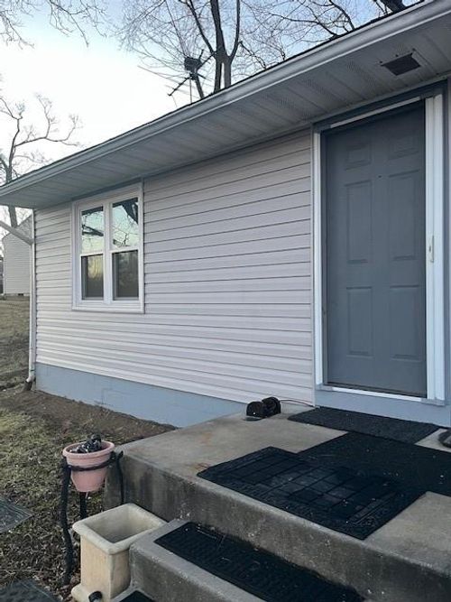 101 Academy St, Platte City, MO, 64079-9652 | Card Image