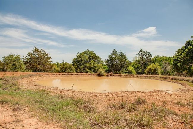 499 County Road 331, Home with 2 bedrooms, 2 bathrooms and null parking in Milano TX | Image 11
