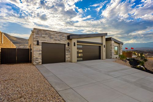 16-580 S 1800 W, Hurricane, UT, 84737-1503 | Card Image