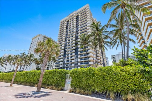 ph-3-5757 Collins Ave, Miami Beach, FL, 33140 | Card Image