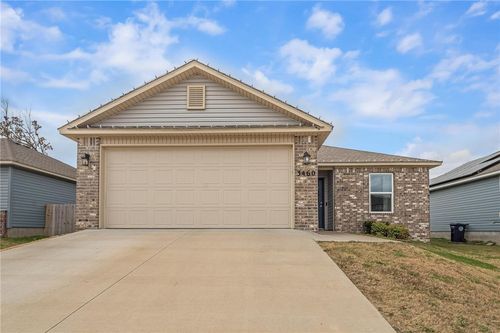 3460 Red Tail Way, Farmington, AR, 72730-4029 | Card Image