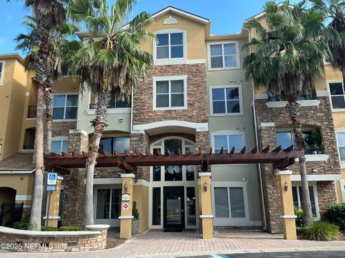 1623-8539 Gate Pkwy W, JACKSONVILLE, FL, 32216-1019 | Card Image