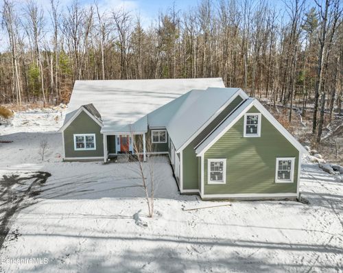 4 Thrushwood Ln, Great Barrington, MA, 01230 | Card Image