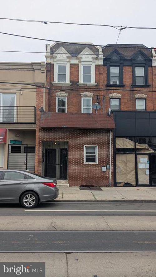 5541 Lansdowne Ave, Philadelphia, PA, 19131-3532 | Card Image
