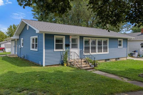 548 W Main Street, Reedsburg, WI, 53959 | Card Image