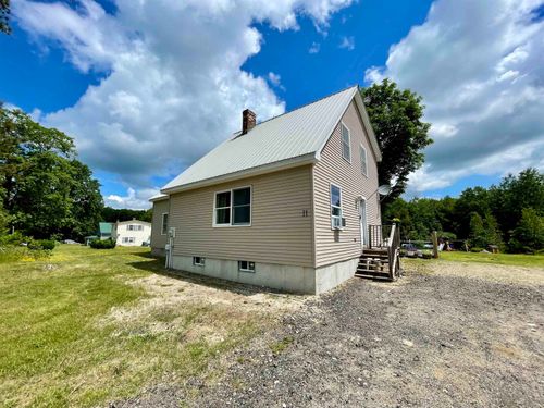 11 Pine St, Porter, ME, 04068-3529 | Card Image
