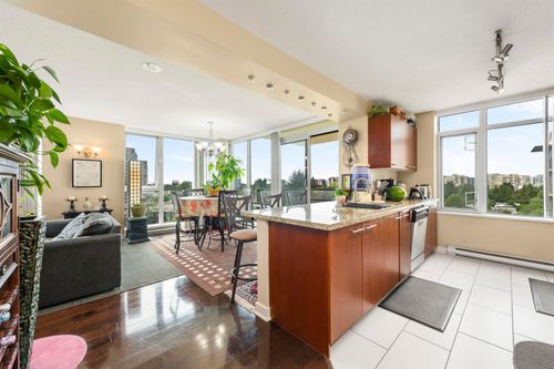 915-9171 Ferndale Rd, Richmond, BC, V6Y0A5 | Card Image