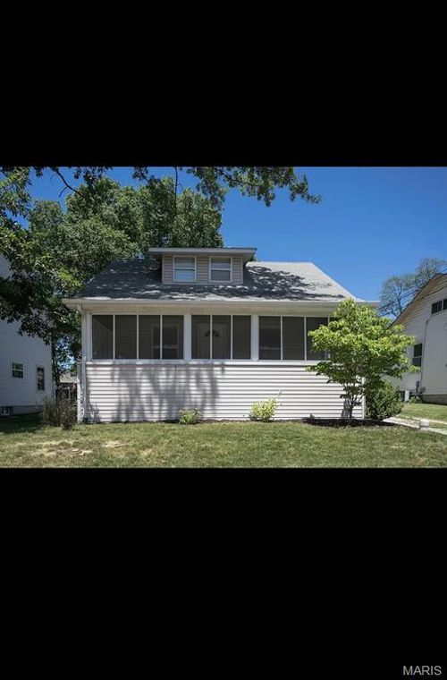 329 Rose Ln, Saint Louis, MO, 63122-5911 | Card Image