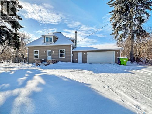 304 Eberts St, Indian Head, SK, S0G2K0 | Card Image