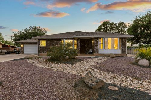 265 N 300 W, La Verkin, UT, 84745-5218 | Card Image