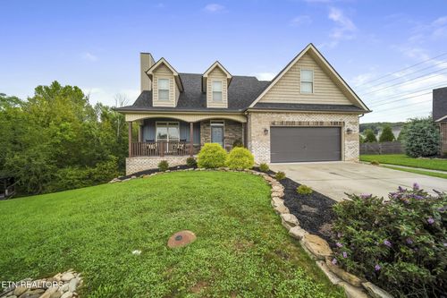 553 Greystoke Ln, Knoxville, TN, 37912-2160 | Card Image