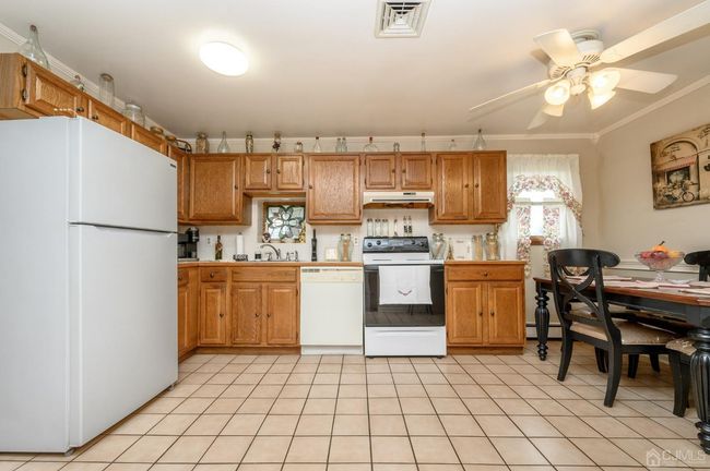 40 Readington Rd, House other with 3 bedrooms, 2 bathrooms and null parking in Whitehouse Station NJ | Image 11