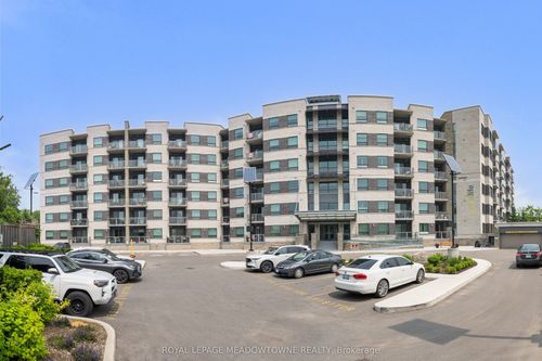 405-383 Main St E, Milton, ON, L9T8K8 | Card Image