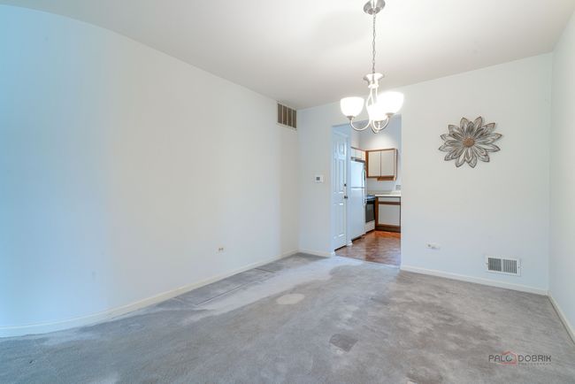 2021 Liberty Ln, House other with 3 bedrooms, 2 bathrooms and 2 parking in Gurnee IL | Image 8