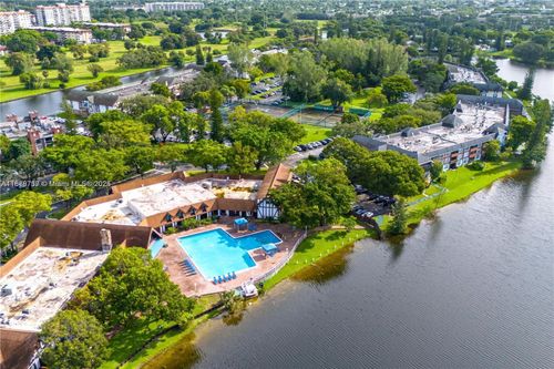 apt-3j-3680 Inverrary Dr, LAUDERHILL, FL, 33319-5932 | Card Image