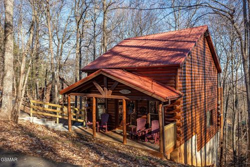 1628 Ginnys Trl, Sevierville, TN, 37876 | Card Image
