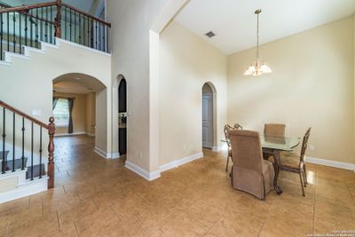 232 Goodnight Cir, House other with 5 bedrooms, 3 bathrooms and null parking in Cibolo TX | Image 2