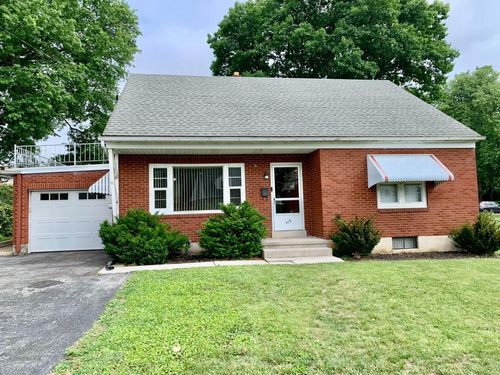 115 E Pershing Ave, LEBANON, PA, 17042-7634 | Card Image