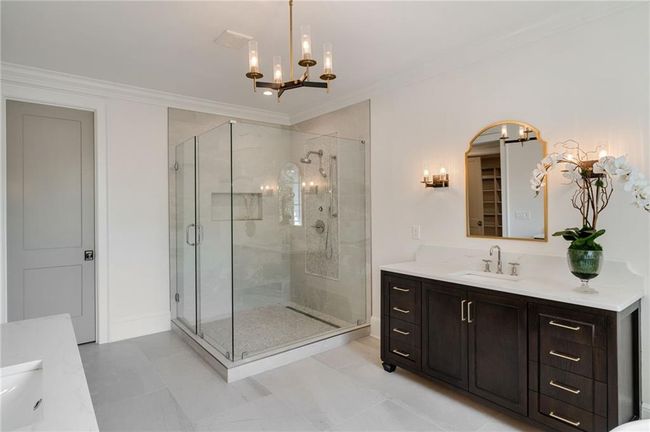 1068 Moores Mill Rd Nw, House other with 6 bedrooms, 7 bathrooms and null parking in Atlanta GA | Image 40