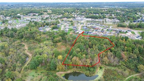 179 Pebble Beach Dr, Altoona, WI, 54720 | Card Image