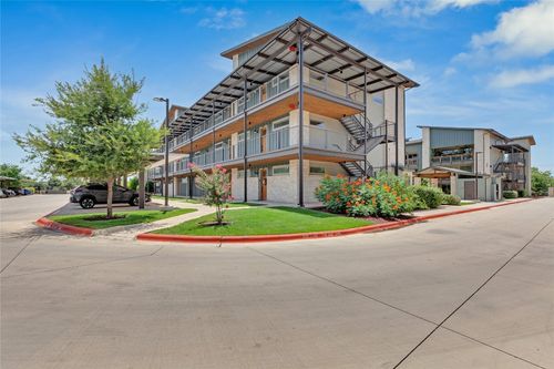 apt-2202-4704 Sunset Trl, Austin, TX, 78745-1340 | Card Image