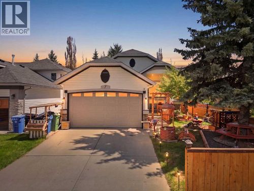 7 Chaparral Road Se, Calgary, AB, T3K5N4 | Card Image