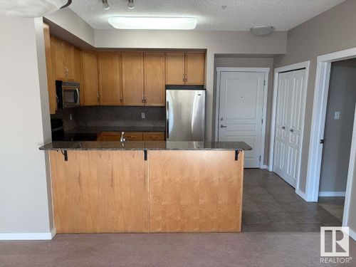 301-11140 68 Ave Nw, Edmonton, AB, T6H2C2 | Card Image