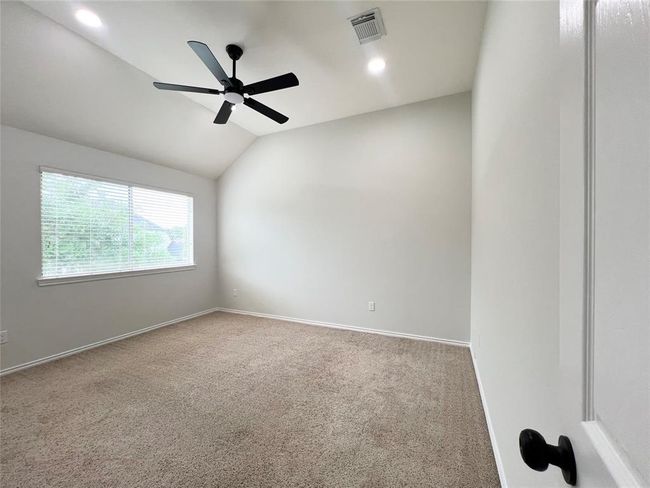 22 Crestview Trl, House other with 4 bedrooms, 3 bathrooms and 3 parking in Houston TX | Image 31
