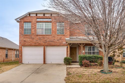 8613 Wagon Trl, Cross Roads, TX, 76227-2217 | Card Image