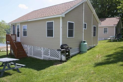cottage-2-135 W Shore Road, Bristol, NH, 03222 | Card Image