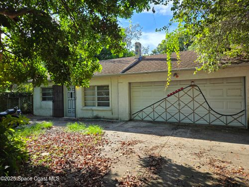 1035 Sea Grape Dr, Melbourne, FL, 32935-6645 | Card Image