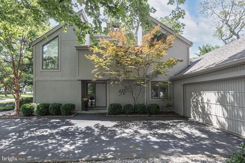 866 Weber Dr, YARDLEY, PA, 19067-4631 | Card Image