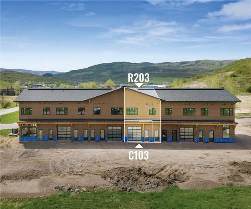 r203-2110 Taxi Way, Steamboat Springs, CO, 80487-5391 | Card Image