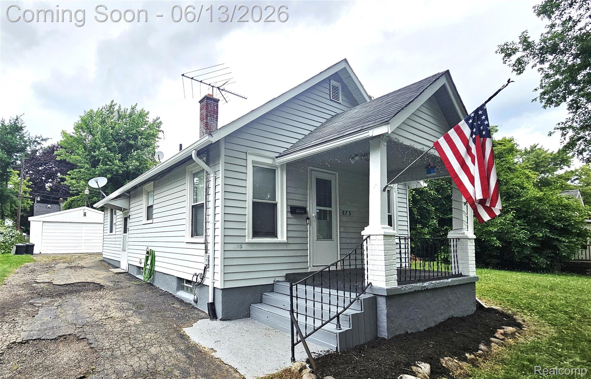 Residential in Pontiac 5