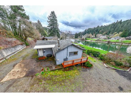 10919 E Mapleton Rd, Mapleton, OR, 97453-9635 | Card Image