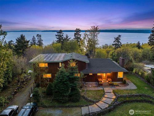 28017 13th Ave S, Des Moines, WA, 98198-9432 | Card Image