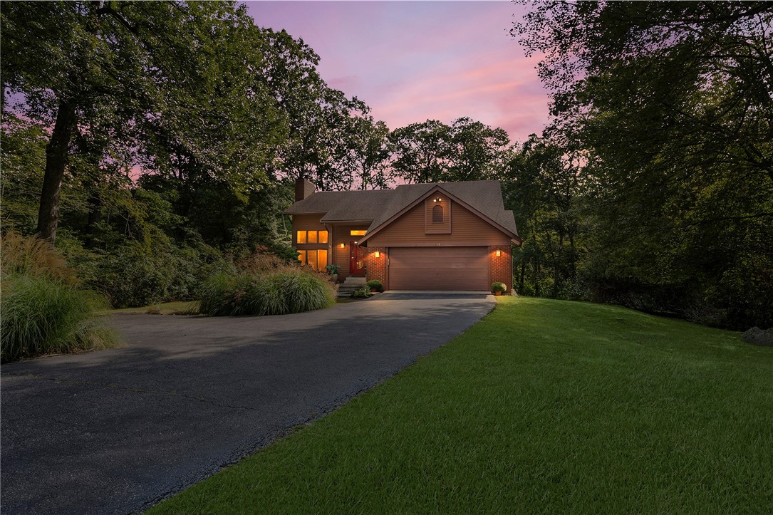 Mettatuxet Rd, Narragansett, RI 02882
