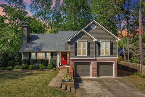 649 Radford Cir, Woodstock, GA, 30188-5539 | Card Image